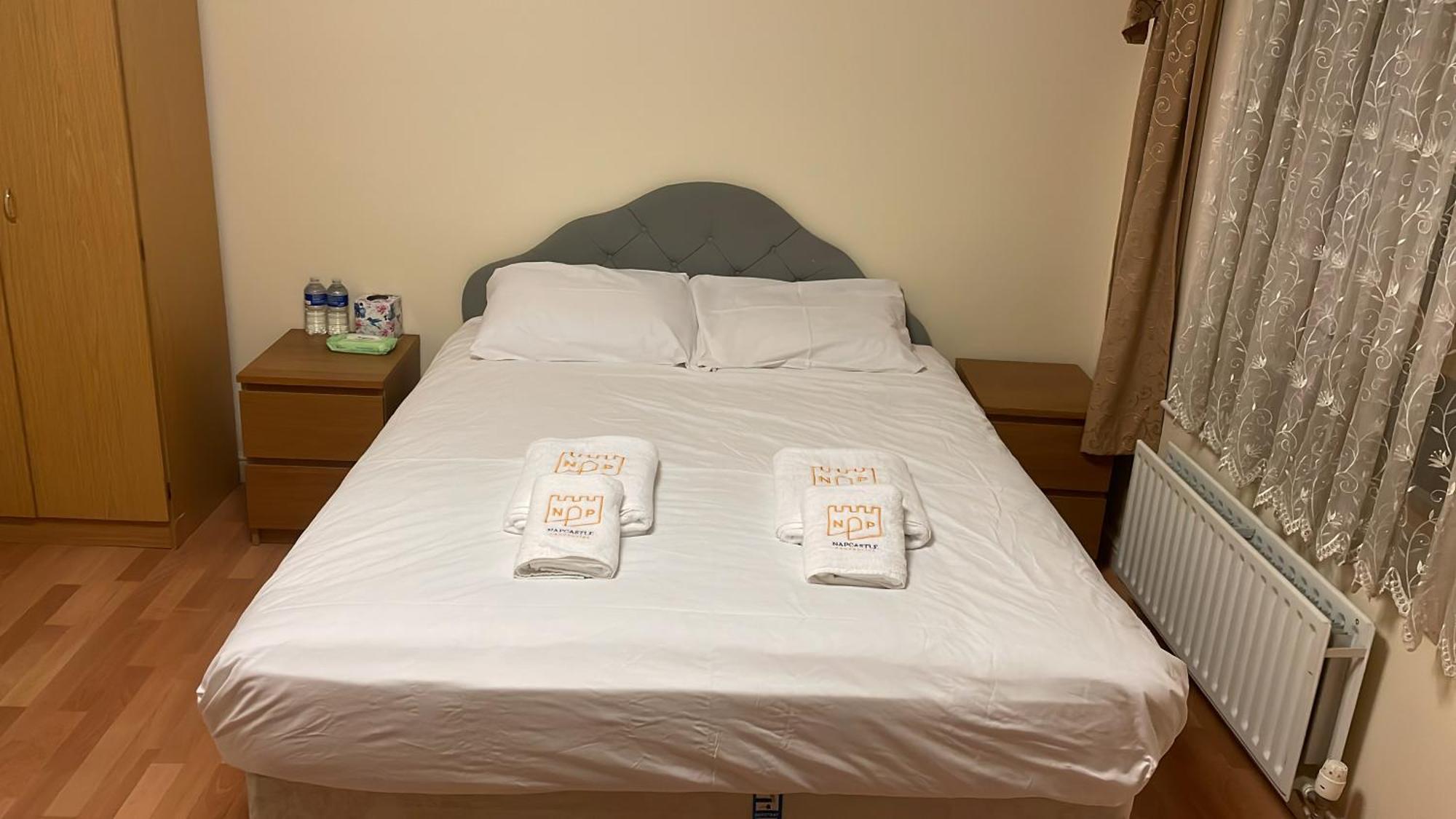 Napcastle Caledonian Park Hotell London Eksteriør bilde