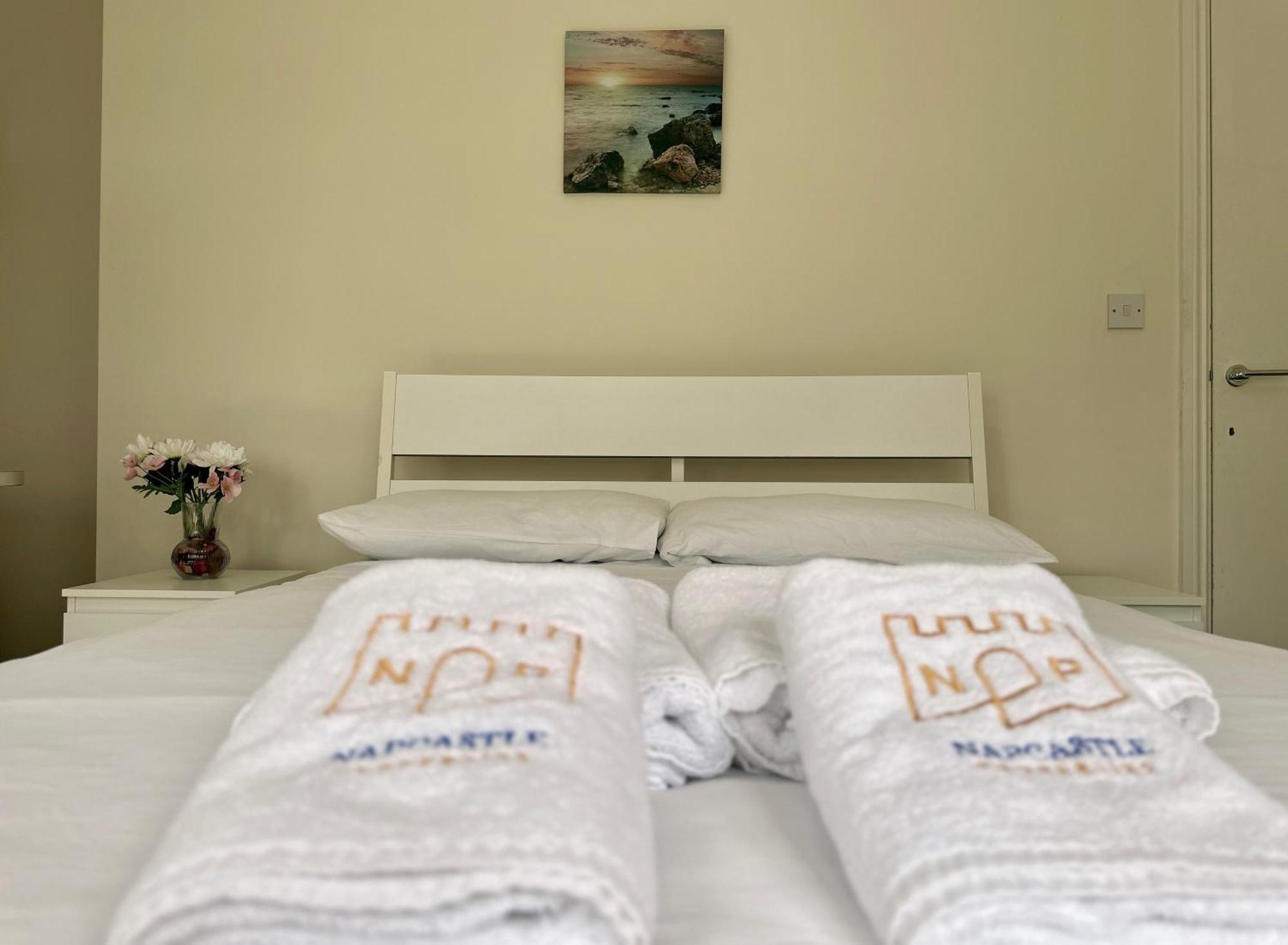 Napcastle Caledonian Park Hotell London Eksteriør bilde